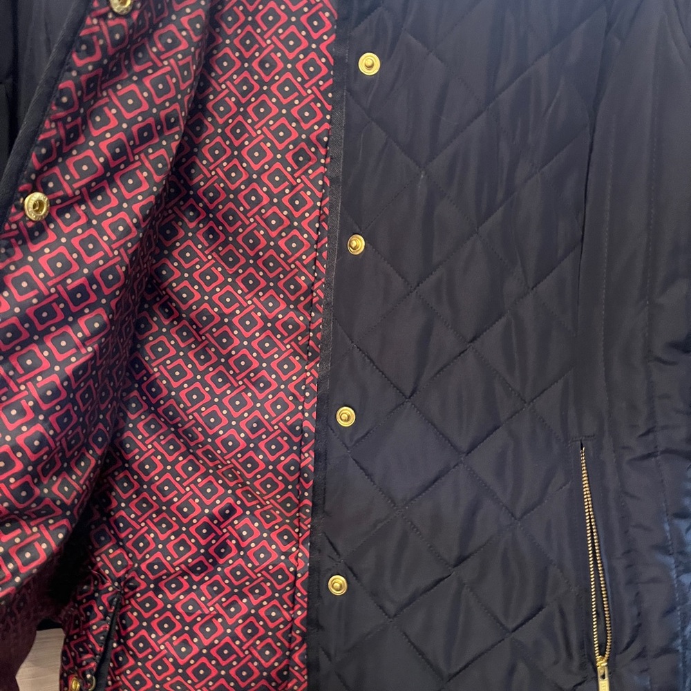 crown & ivy Quilted Navy light weight Puffer Jacket with Gold snaps